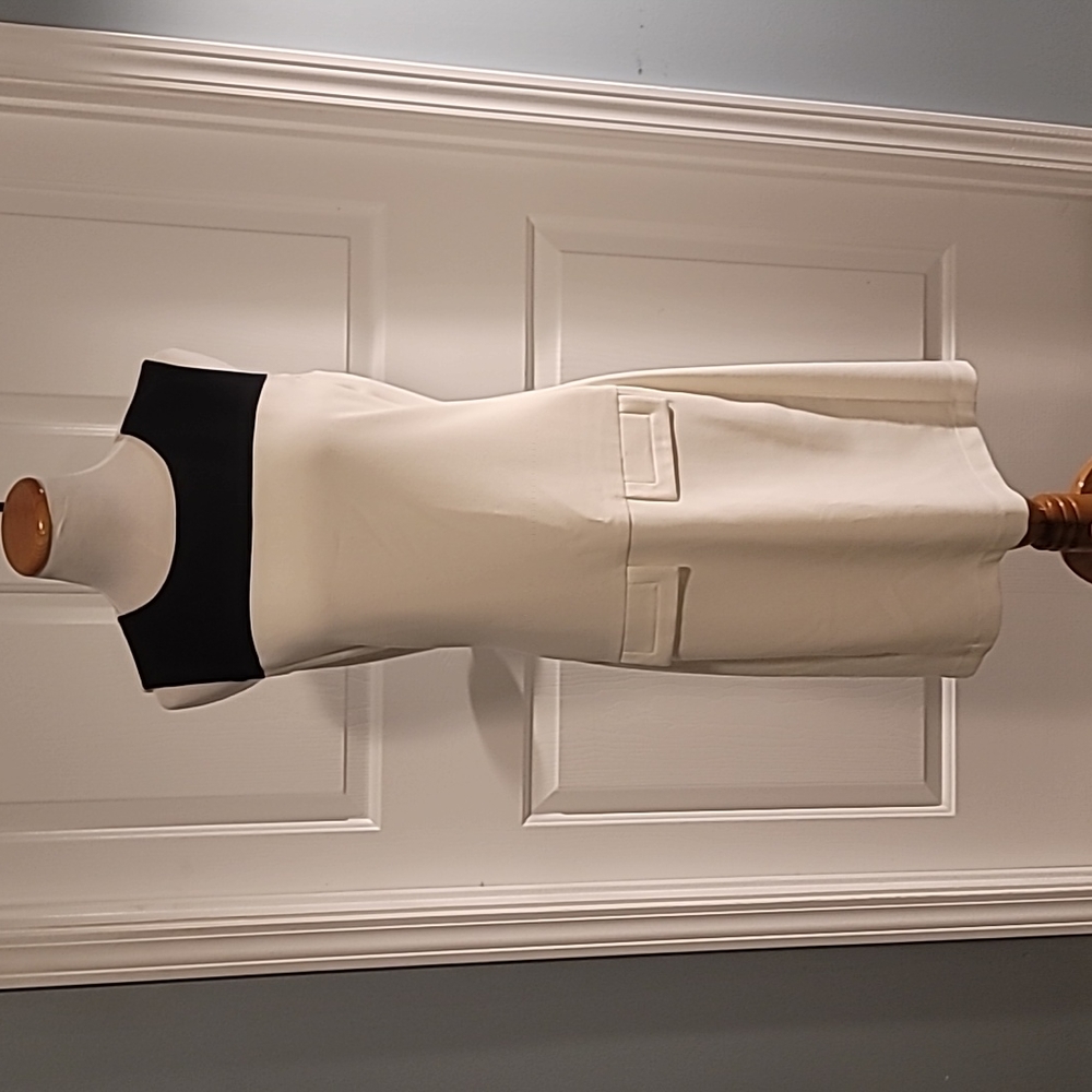 Muse Black and Off White Dress-Size 6